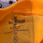 Orange magic mountain t shirt Size XL Photo 1