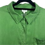 Le lis NWT ‎ Button Down Long Sleeve Blouse Top Kelly Green L Photo 5