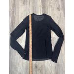 Lululemon  Black Long Sleeve Athletic Top Scoop Neck Thumbholes Women Size 6 Photo 2