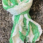 Woman’s Scarf Multiple Photo 0