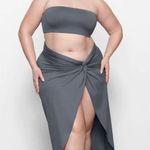 SKIMS NEW!!  shaping Swim Bandeau Bikini Top - Gunmetal Photo 1