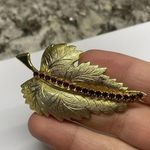 Pretty Women’s Costume Brooch Pin Gold Tone Leaf Photo 6