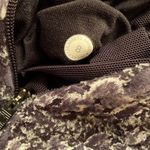 Lululemon Run Briskly Half Zip Jacket Pullover Size 8 Grey Photo 4