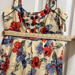 Jessica Simpson  floral dress Photo 8