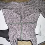 Lululemon Gray Hotty Hot Short 2.5” NWT Size 6 Photo 5