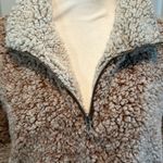 Fantastic Fawn Medium Neutral Sherpa Quarter Zip Pullover Photo 2