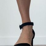 City Classified Women’s Size 10 Black Suede Strappy Heeled Sandals Photo 8