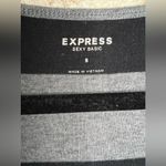 EXPRESS Striped Half-Sleeve Scoop Neck Tunic Black & Gray Small Photo 3
