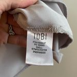 Tobi Gray sleeveless blouse size large Photo 3