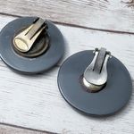 Vintage Clip On Earrings Photo 5