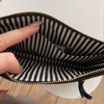 Kate Spade Wristlet Photo 2
