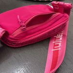 Lululemon Everywhere NWT Belt Bag Sonic Pink Fannie pack Photo 6