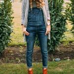 Free People Milo Washed Denim Overalls Dark Wash Distressed 5 Pocket Sz 26 Photo 3