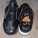 Italian ESSEUTESSE Black Leather sneakers 🖤 Size 7 Photo 7