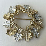 Vintage Sarah Coventry Gold and Silver Tone Circle Leaf Brooch Pin Photo 0