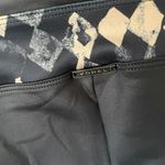 Koral NEW Castle Diamond Print Black Legging Photo 4