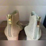 DKNY Women’s Upper Soft Leather With Thick Heels Wedge Shoes Size 10 Photo 7