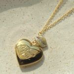 Handmade gold tone stainless steel heart locket necklace Photo 0