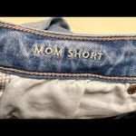American Eagle  Stretch Cuffed Mom Short - Size 2 - EUC Photo 4