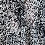 Chico's Black Brown Snakeskin Animal Print Silk Blend Vneck Cardigan Size 3 Large Photo 3