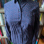 Beach lunch lounge navy & red heart novelty print S button down shirt Photo 0