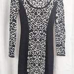 Carmen Marc Valvo  Black & White Patternerd Stretch Knit Dress Small Photo 0