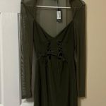 Pretty Little Thing Long sleeve bodycon dress Photo 1