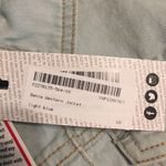 Boohoo NWT  size 6 denim jacket Photo 7