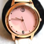 3T Pink Face Gold Tone White Leather Band New Battery Like New Watch Photo 0