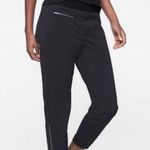Athleta  Trekkie Crop Black Zippered Pull On Pants Size 12 Travel Athleisure Photo 0