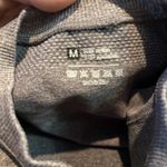 Gymshark  Shirt Womens Medium‎ Gray Seamless Crop Top Neutral Workout Athleisure Photo 6