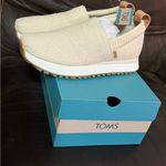 Toms  Women's Cream Textured Sneakers Photo 4