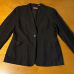 Valerie Stevens  Black Blazer Photo 1