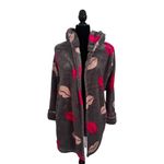 Betsey Johnson Gray Robe with Pink Lip Prints NWOT Photo 3