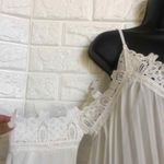 Pleated crochet cold shoulder tunic or mini dress Women’s Size S Small White Photo 2