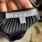 Daniel Rainn  Womens Black‎ V-Neck Pleated Long Sleeve Blouse Size Medium Photo 4