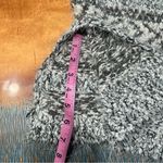 Abercrombie & Fitch V-Neck patterned fuzzy metallic knit sweater size XS Photo 9