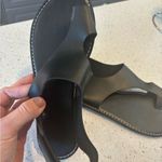 Black Sandals man made leather size 39, Velcro enclosure, NWOT Photo 2