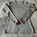 Nike Women’s  Golf  Long Sleeve Active Shirt Size M Gray/Coral‎ Photo 0