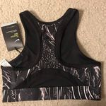 Nike NWT Women’s black SPORTS BRA SIZE XS Photo 6