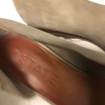 1. State  Cacie‎ leather suede low heel loafer shoes size 7.5 Tan/gray Photo 4