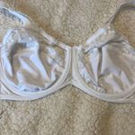 Lilyette Minimizer Bra 36DD Satin Soft Cups Underwire Adjustable Strap 0428 Whit White Size undefined Photo 4