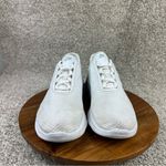Nike Womens Air Max Motion 2 CW5594-100 White Running Shoes Sneakers size 9 Photo 1