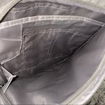 🎓 National Wildlife Federation Silver Gray Crossbody Bag Photo 5