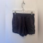 Faherty  Arlie Day Charcoal Cloth Shorts Size Small Photo 1