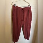 Lululemon  Scuba High-Rise Jogger Pants Sz‎ 12 in Smokey Red Photo 2
