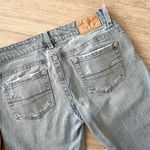 American Eagle  Vintage Light Wash Denim Distressed Capri Bermuda Knee Shorts 6 Photo 63