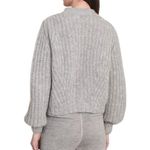 Arlene Knitted Short V neck Gray Chunky Cardigan Sweater Size L Photo 1