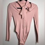 Pale Pink One Piece Long Sleeve Scoop Neck Tie Bodysuit Women’s Sz XS EUC Photo 0