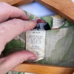 Tapestry VTG Floral Lightweight Short Sleeve Blouse Size XL Tropical Hawaiian Green Photo 8
